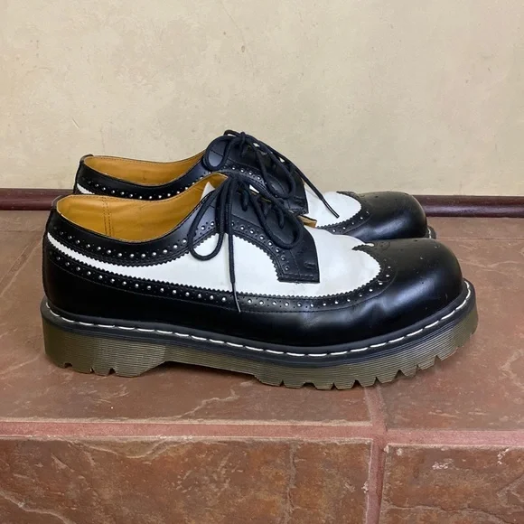 Doc marten black hot sale and white wingtips